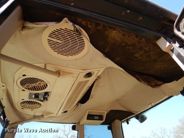 image for item JS9678 2003 John Deere 6415  MFWD tractor