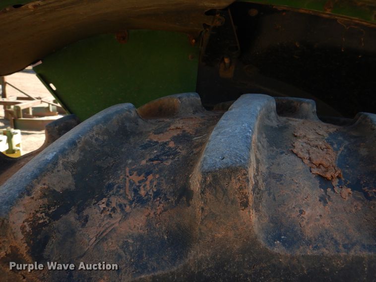 image for item JS9678 2003 John Deere 6415  MFWD tractor