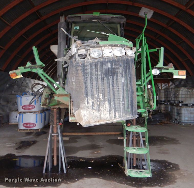 image for item LJ9846 2009 John Deere 4930  applicator