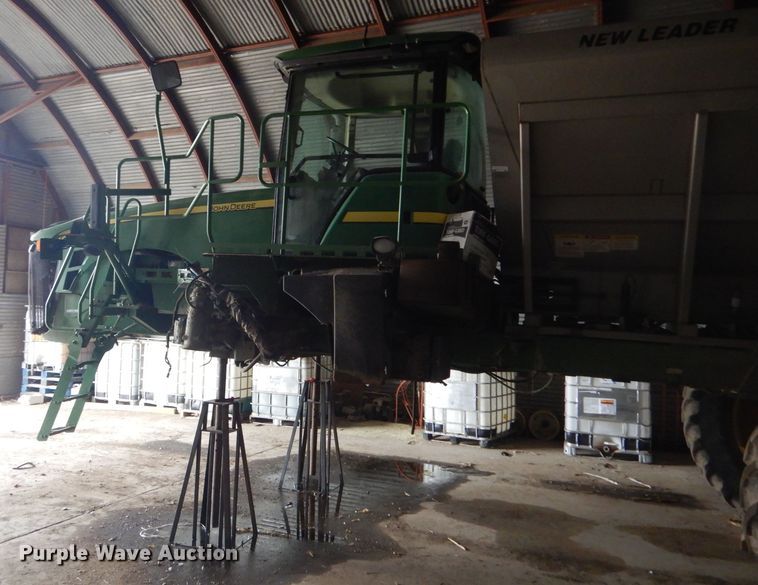 image for item LJ9846 2009 John Deere 4930  applicator