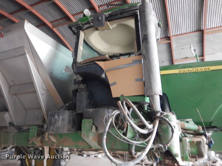 image for item LJ9846 2009 John Deere 4930  applicator