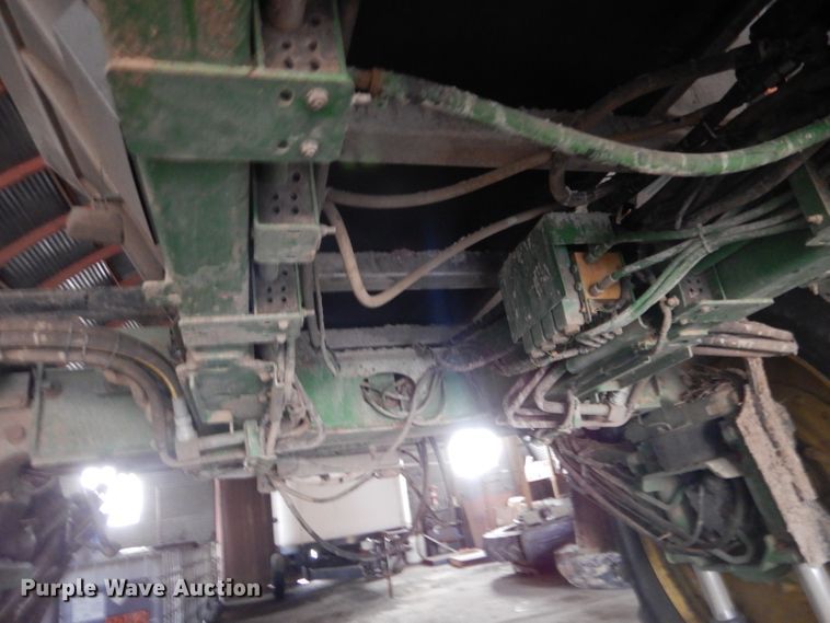 image for item LJ9846 2009 John Deere 4930  applicator