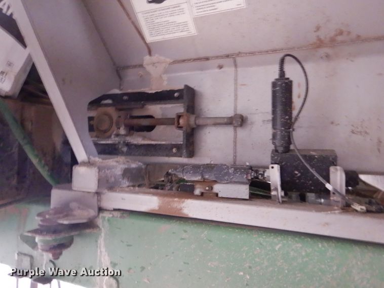 image for item LJ9846 2009 John Deere 4930  applicator