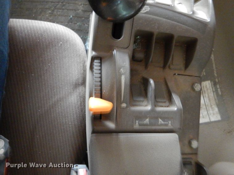 image for item LJ9846 2009 John Deere 4930  applicator