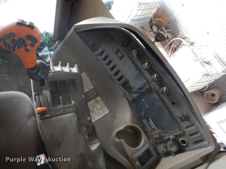 image for item LJ9846 2009 John Deere 4930  applicator