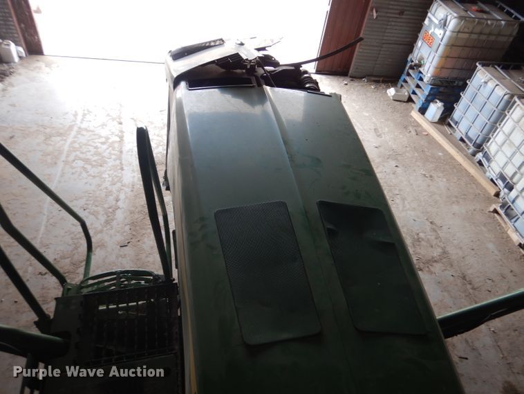 image for item LJ9846 2009 John Deere 4930  applicator