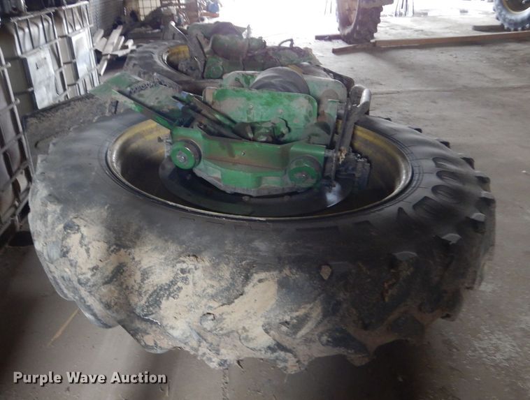 image for item LJ9846 2009 John Deere 4930  applicator