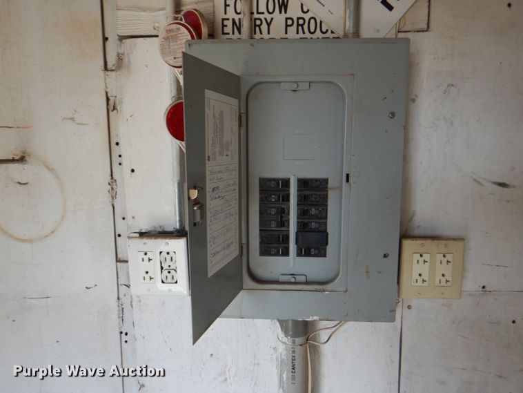 image for item DH7348 1987 Trailmobile  mobile office trailer