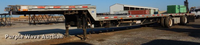image for item DH8211 2005 Transcraft D-Eagle W2  drop deck trailer