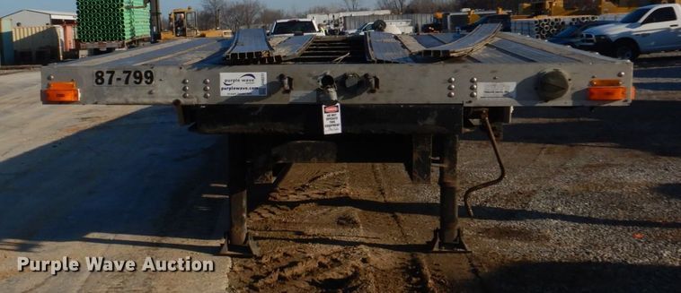 image for item DH8211 2005 Transcraft D-Eagle W2  drop deck trailer