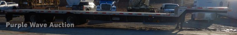 image for item DH8211 2005 Transcraft D-Eagle W2  drop deck trailer
