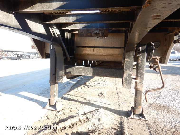 image for item DH8211 2005 Transcraft D-Eagle W2  drop deck trailer