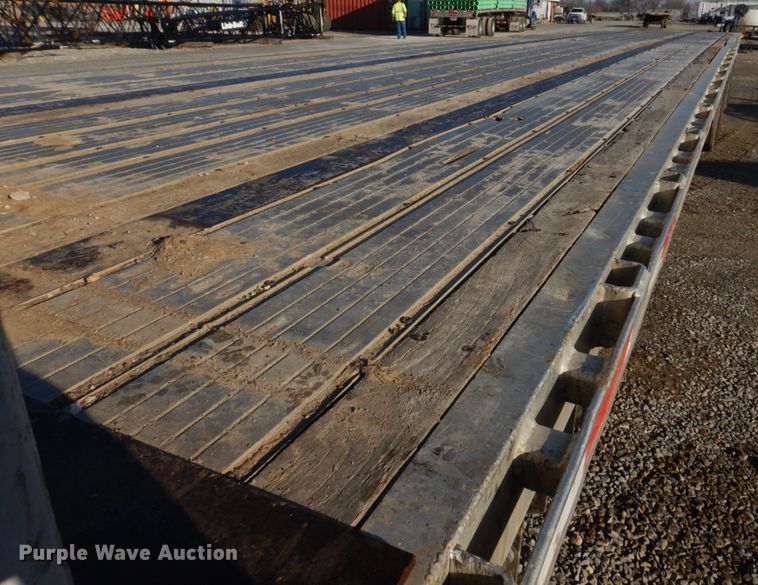 image for item DH8211 2005 Transcraft D-Eagle W2  drop deck trailer