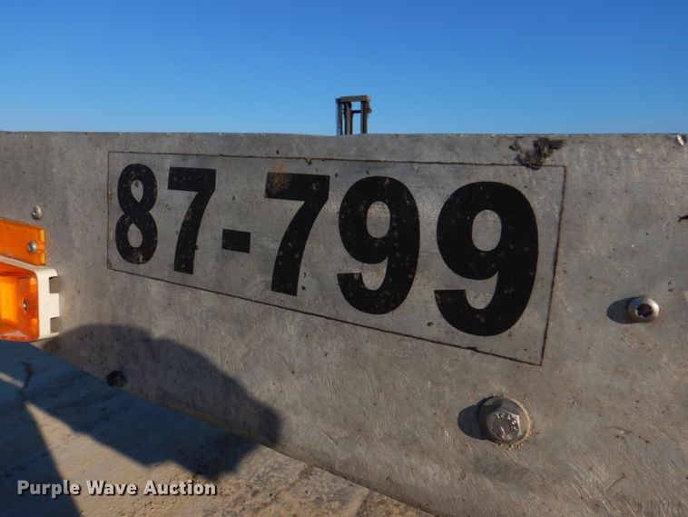 image for item DH8211 2005 Transcraft D-Eagle W2  drop deck trailer