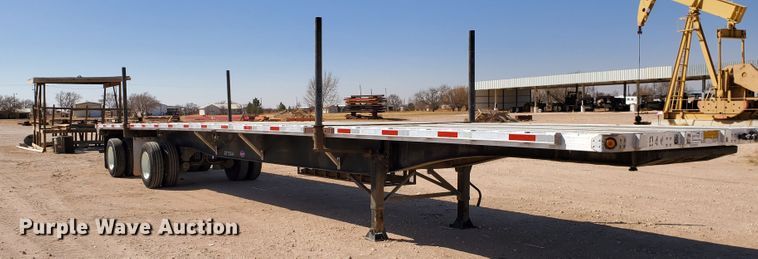 image for item DJ8930 2009 Utility Trailers  flatbed trailer