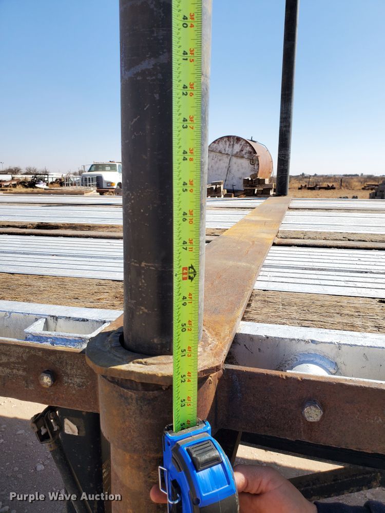 image for item DJ8930 2009 Utility Trailers  flatbed trailer