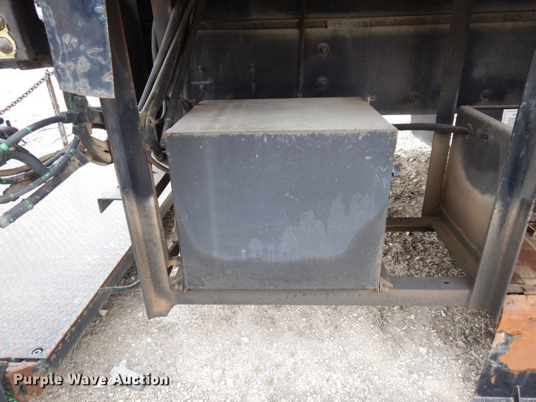 image for item DK0285 2005 Sterling Acterra  box truck