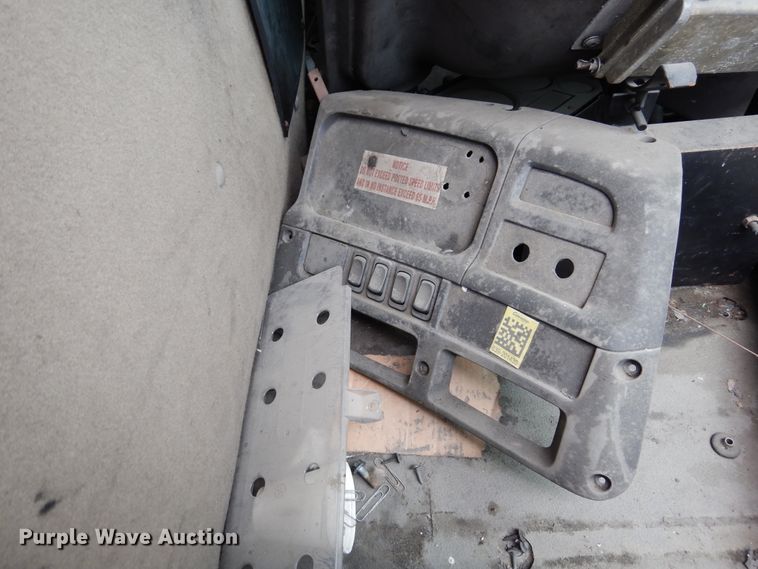 image for item DK0285 2005 Sterling Acterra  box truck