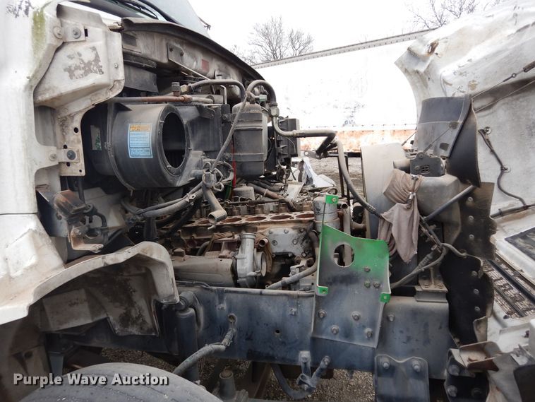 image for item DK0285 2005 Sterling Acterra  box truck