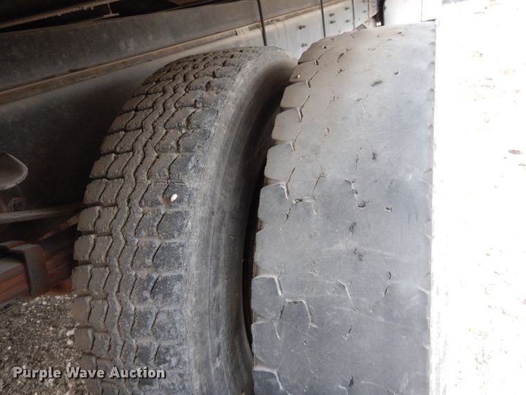 image for item DK0285 2005 Sterling Acterra  box truck