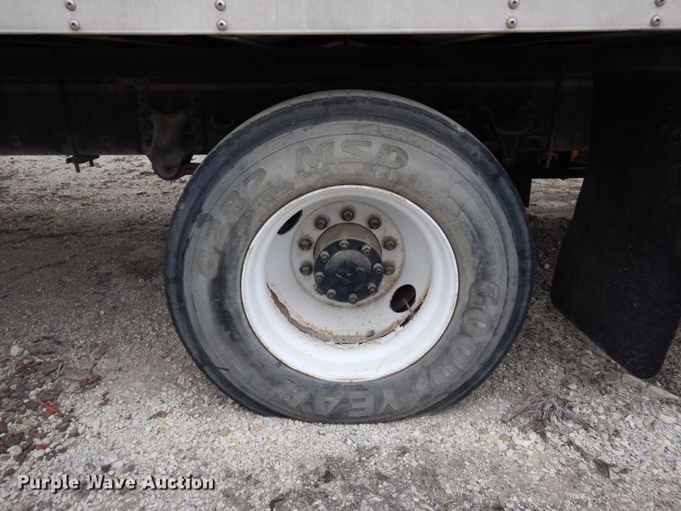 image for item DK0285 2005 Sterling Acterra  box truck