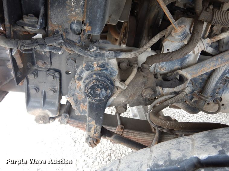 image for item DK0286 2000 International 2554  truck with pump