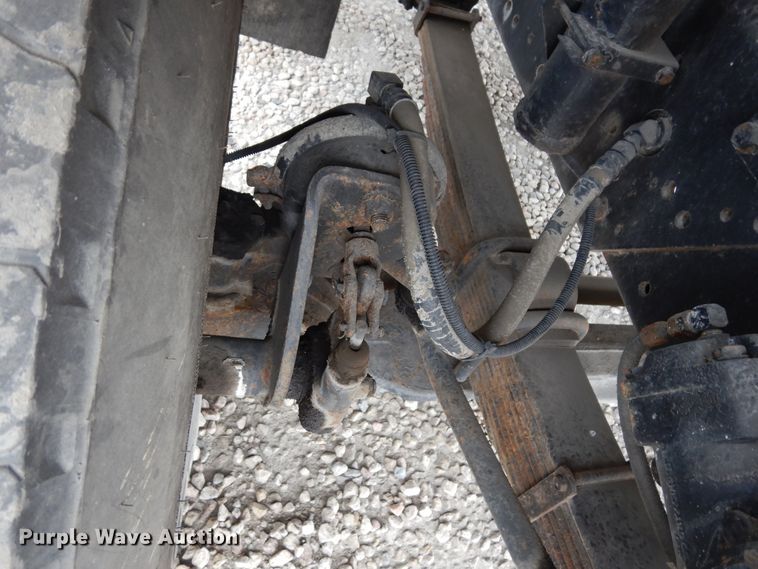 image for item DK0286 2000 International 2554  truck with pump