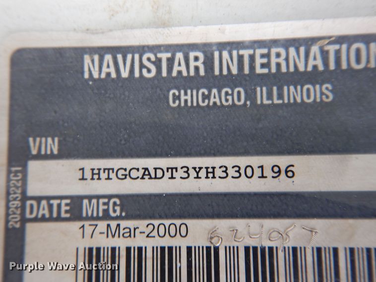 image for item DK0286 2000 International 2554  truck with pump