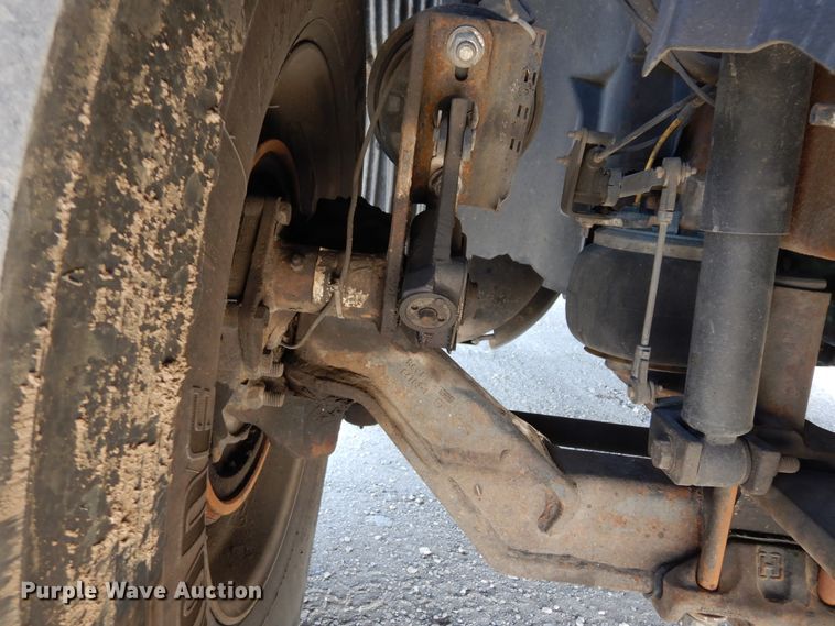 image for item DK0324 2006 Volvo VN Series  semi truck