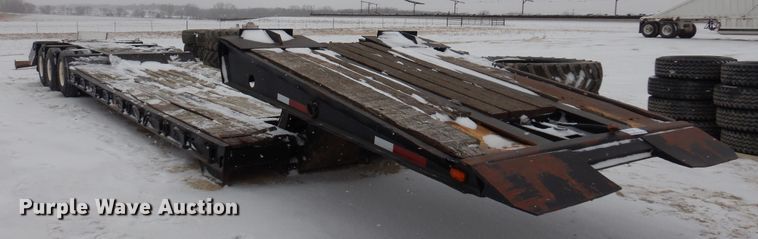 image for item DK4307 1985 Hyster  lowboy equipment trailer