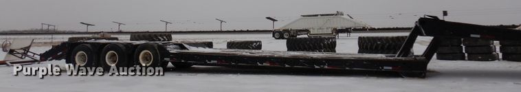 image for item DK4307 1985 Hyster  lowboy equipment trailer