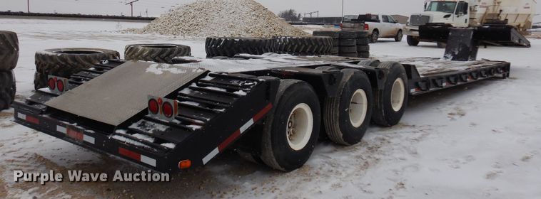 image for item DK4307 1985 Hyster  lowboy equipment trailer