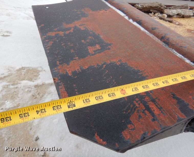 image for item DK4307 1985 Hyster  lowboy equipment trailer