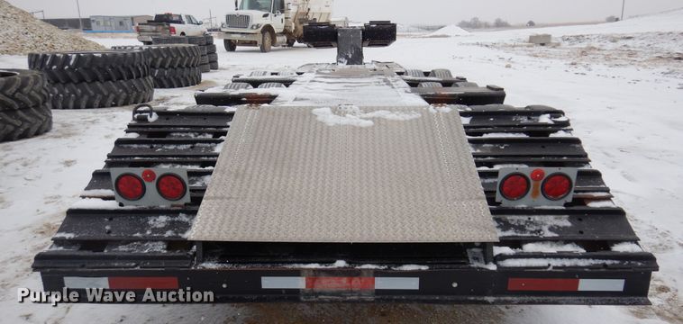 image for item DK4307 1985 Hyster  lowboy equipment trailer