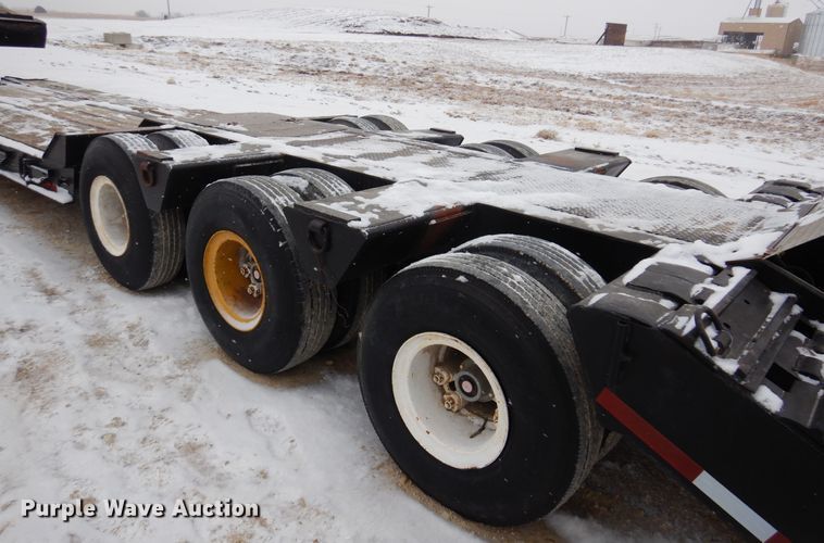 image for item DK4307 1985 Hyster  lowboy equipment trailer