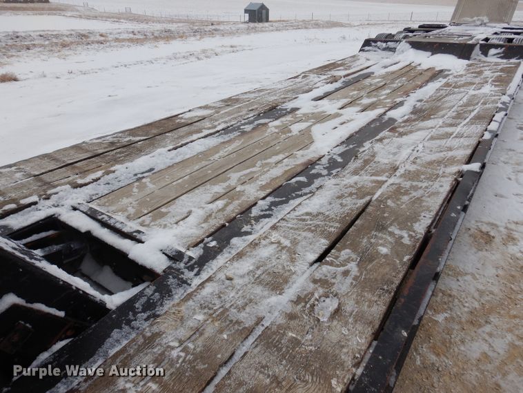 image for item DK4307 1985 Hyster  lowboy equipment trailer