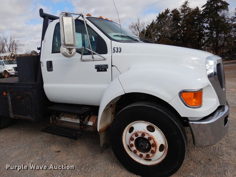 image for item DK4364 2008 Ford F750  winch truck