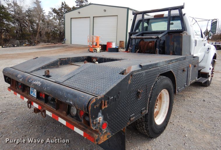 image for item DK4364 2008 Ford F750  winch truck