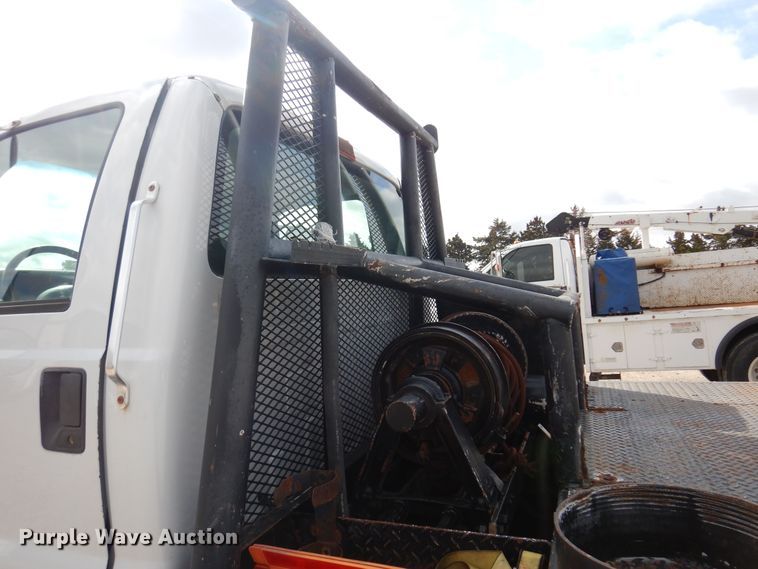 image for item DK4364 2008 Ford F750  winch truck