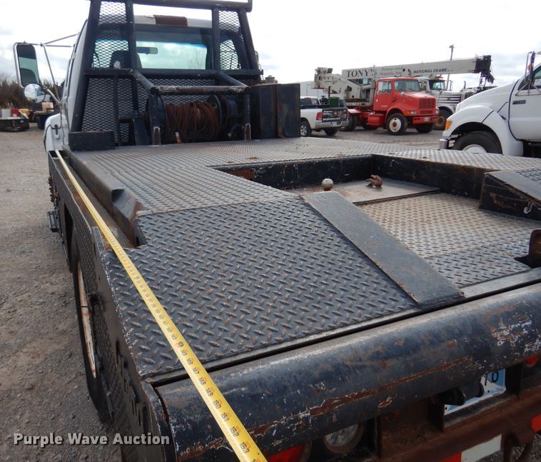 image for item DK4364 2008 Ford F750  winch truck