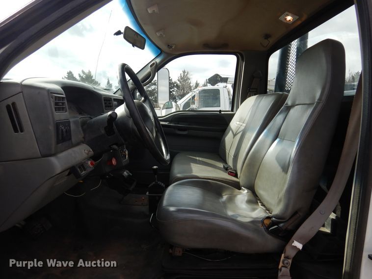 image for item DK4364 2008 Ford F750  winch truck