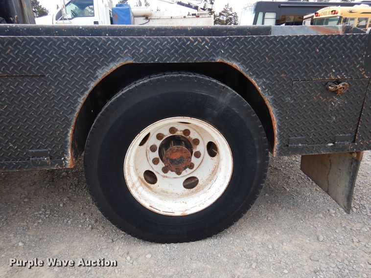 image for item DK4364 2008 Ford F750  winch truck