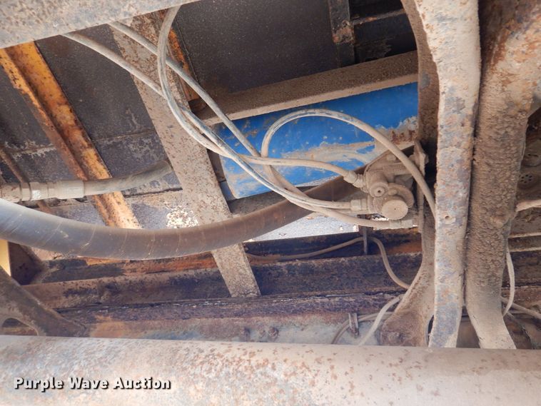 image for item DK4396 1982 International S1954  dump truck