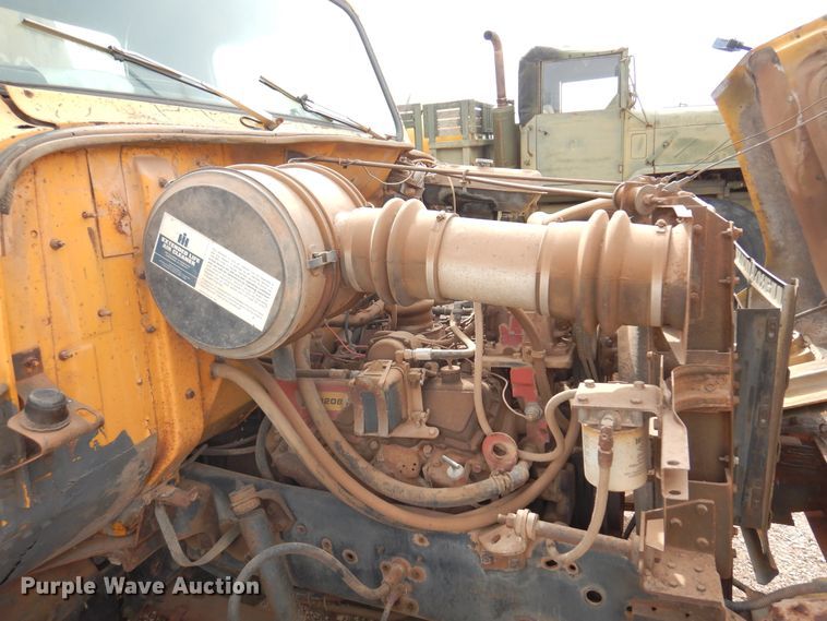 image for item DK4396 1982 International S1954  dump truck