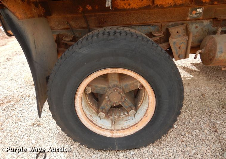 image for item DK4396 1982 International S1954  dump truck