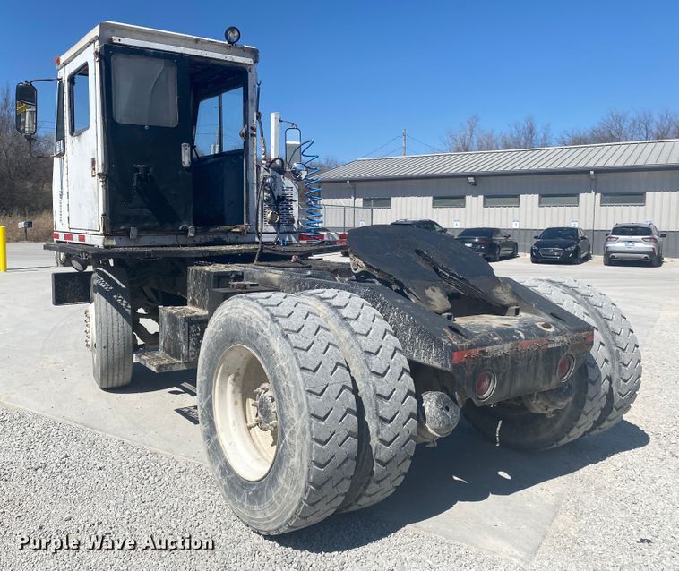image for item DM3999 1985 Ottawa 30  yard truck