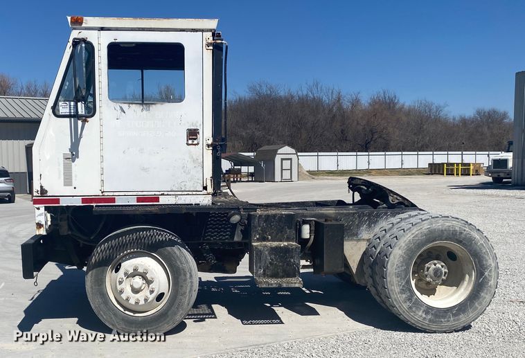 image for item DM3999 1985 Ottawa 30  yard truck
