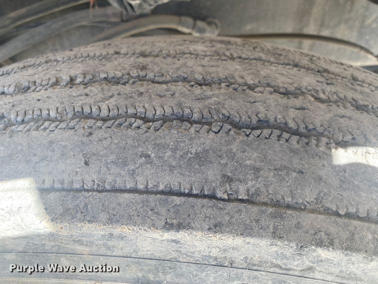 image for item DM3999 1985 Ottawa 30  yard truck