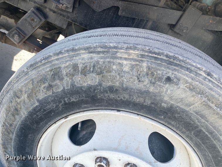 image for item DM3999 1985 Ottawa 30  yard truck