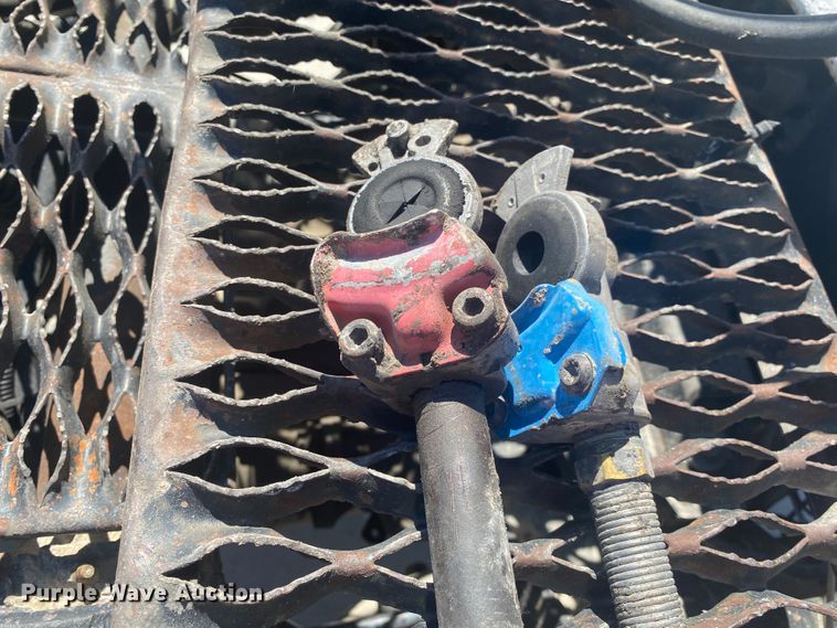 image for item DM3999 1985 Ottawa 30  yard truck